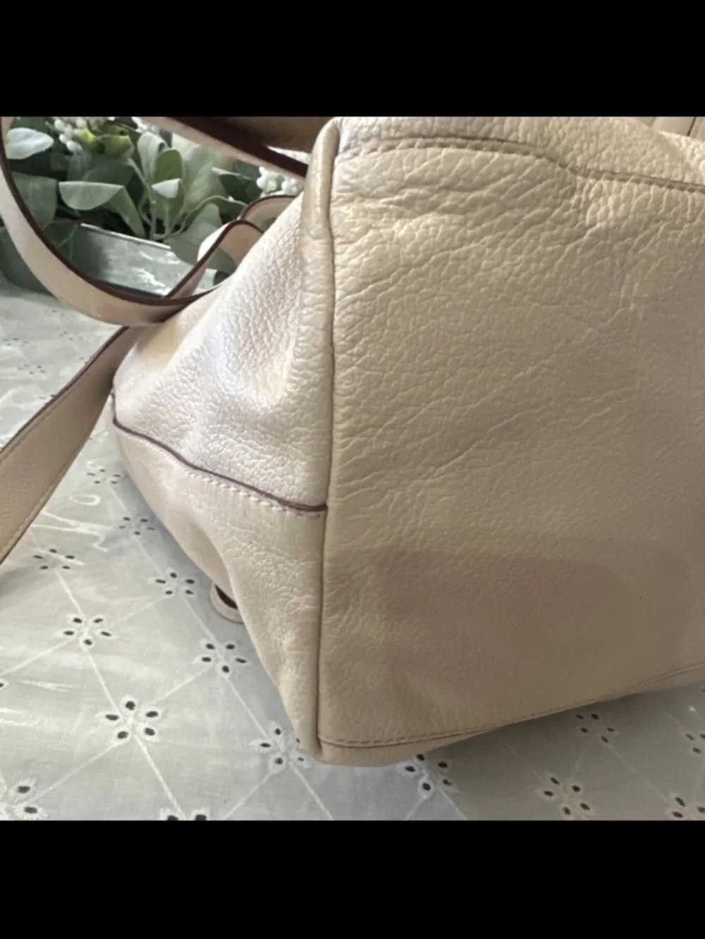 Tory Burch Beige Cream Leather Drawstring Backpack with Gold Logo - Picture 4 of 11